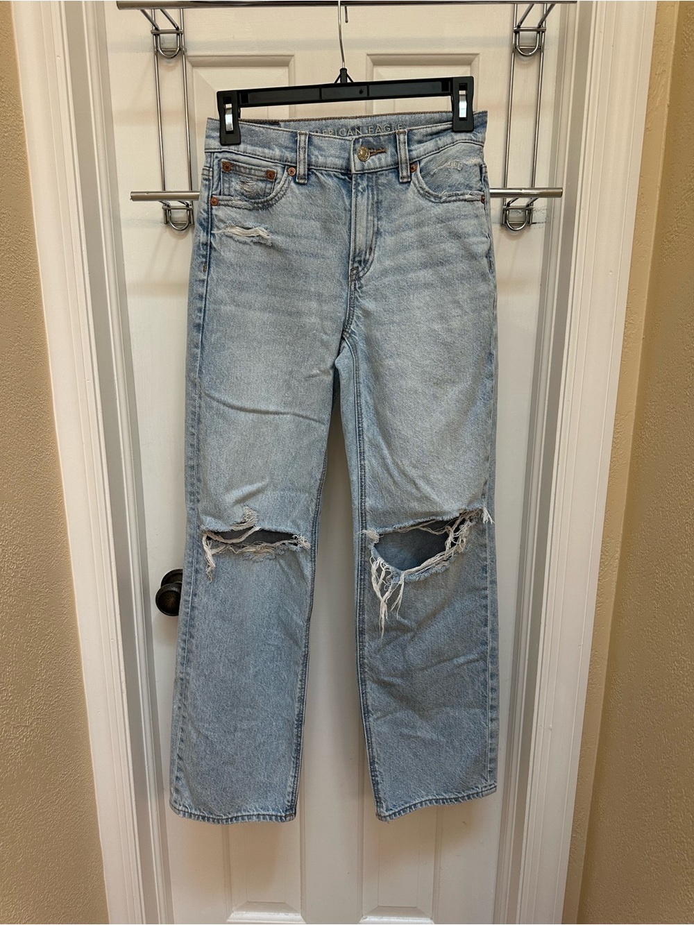 American Eagle Outfitters Light Blue Straight Ripped Jeans